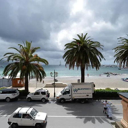 Ξενοδοχείο Lido Palace 4*