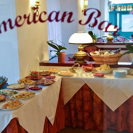 Lido Palace 圣玛格利特迪普拉