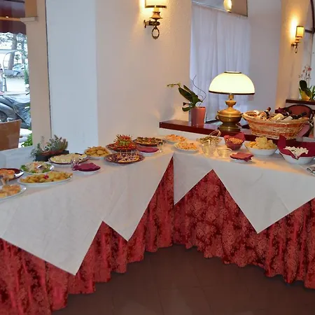 Ξενοδοχείο Lido Palace