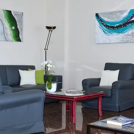 Отель Lido Palace