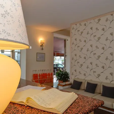 Lido Palace Санта-Маргерита-ди-Пула